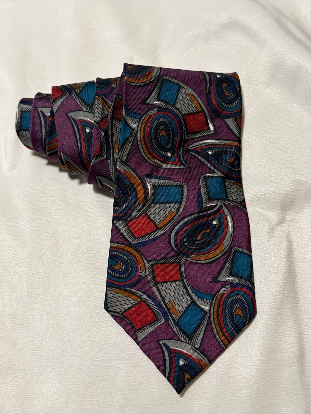 Vintage John Weitz 100% Silk Tie Purple Blue Red Geometric Abstract